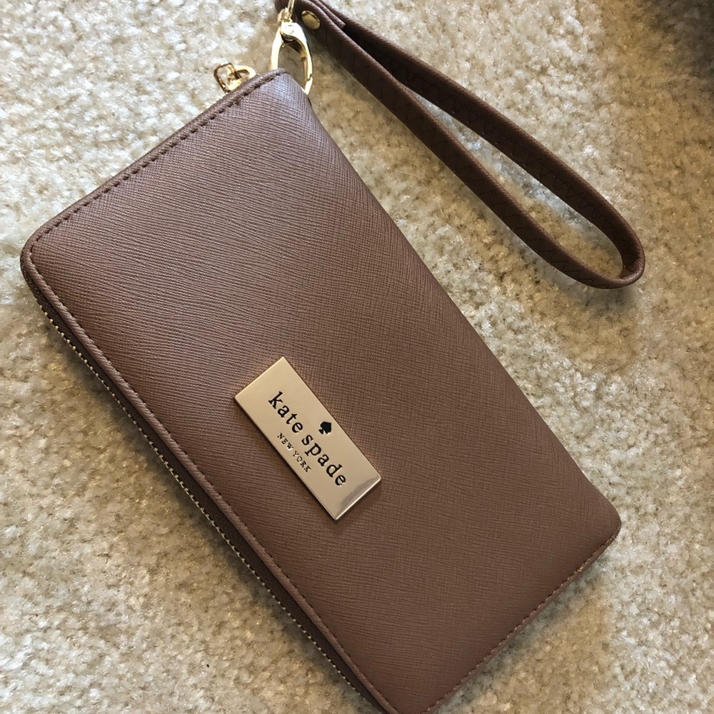 Kate Spade Wristlet